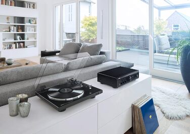 Denon DP-300F повністю автоматичний програвач вінілу з ремінним приводом, вбудованим передпідсилювачем, чорний