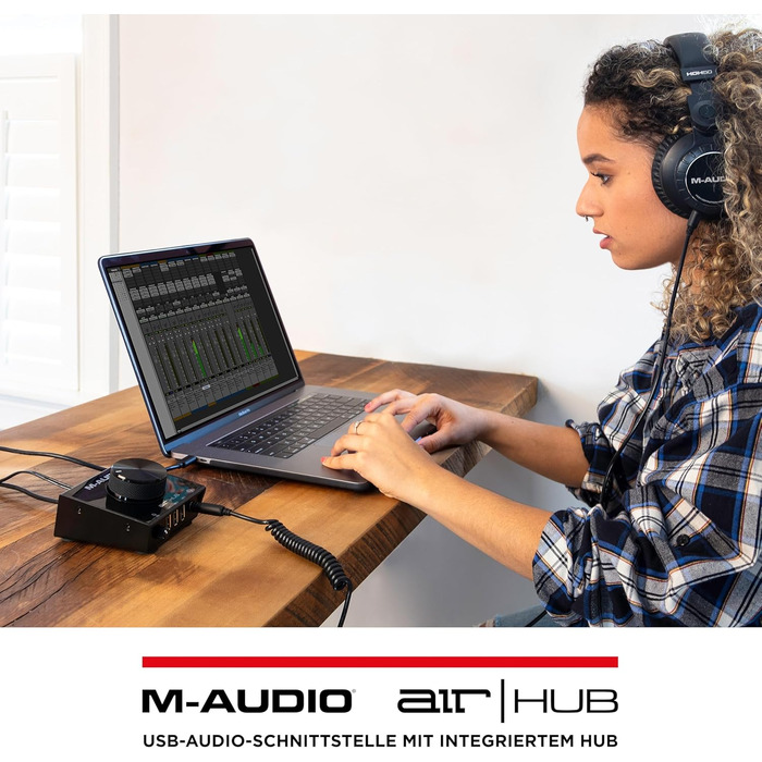 M-Audio Air 192|6 USB аудіоінтерфейс для запису: 2 XLR/Line входи, програмне забезпечення AIR Hub (Чорний)