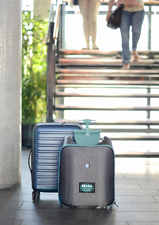 Дитяча валіза-самокат BÉABA & Micro Mobility Luggage Eazy, 2-в-1, з сидінням, для дітей від 4 років, розширювана, 22 л, багато відділень, синя