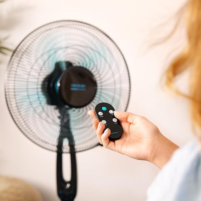 Вентилятор підлоговий Cecotec EnergySilence 560 Max Smart 45W, 40 см, 5 лопатей, таймер 12 год, LED-дисплей, сенсорне управління, 3 швидкості, автоколивання, чорний