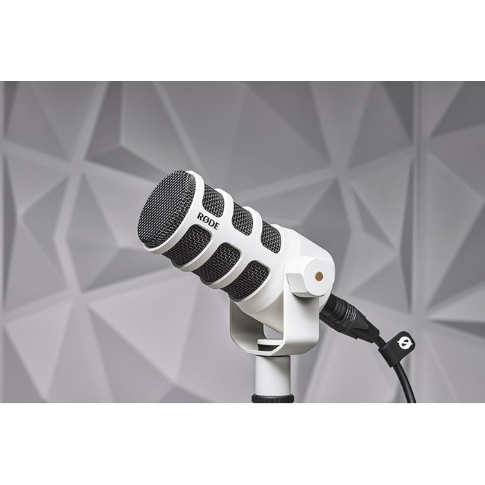 Динамічний мікрофон RØDE PodMic білого кольору для подкастингу, стрімінгу, ігор та запису голосу, мовна якість, з інтегрованим кріпленням