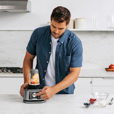 Блендер Ninja Foodi Power Nutri Mixer 3-в-1, 1200 Вт, автоматичні програми, для смузі, густих намазок і заморожених напоїв, 2,1 л глечик, 700 мл стакан і 400 мл чаша з Power-мішалкою, сріблястий, CB350EU