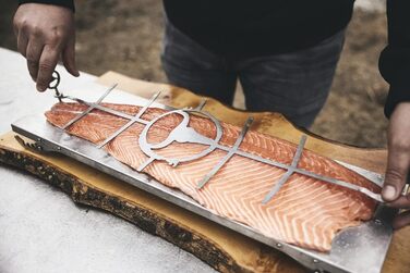 Дошка для приготування лосося MOESTA-BBQ XXL з нержавіючої сталі, FlameBoard, поворотна, для лосося до 60 см