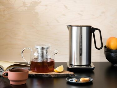 Електрочайник Wilfa Svart Format 1,25 л, 2200 Вт, регулювання температури 40-100°C, функція підтримки тепла, подвійні стінки, сріблястий