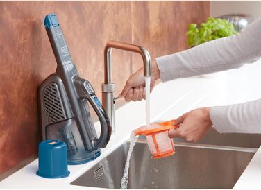 Акумуляторний ручний пилосос BLACK+DECKER Dustbuster BHHV320J, 12В, 25AW, циклонна технологія, без мішка, з висувною щілинною насадкою, титаново-синій