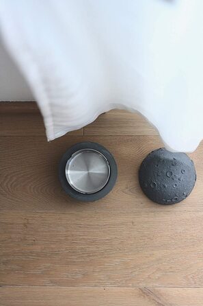 Бетонна попільничка anaan LUNA з кришкою, вітрозахисна, кругла, геометрична, для столу, сучасний дизайн, 11×10 см, для дому та вулиці