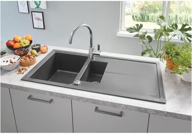 Змішувач кухонний GROHE Eurosmart Cosmopolitan Supersteel, з висувним душем, високий вилив, поворотний на 360°, економія води