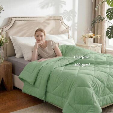 Комплект ковдр WAVVE з 2-х предметів: всесезонна (300г/м²) та літня (150г/м²) ковдри з мікрофібри, стібана ковдра для зими (450г/м²), 135x200 см, зелена