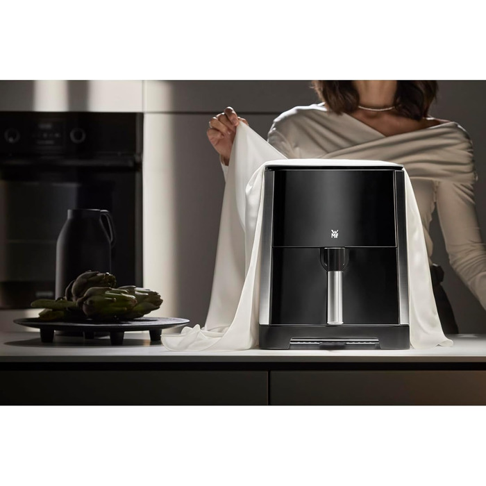 Аерофритюрниця WMF Multi Taste Airfryer, 1550 Вт, 4.6 л, 8 програм, чорна