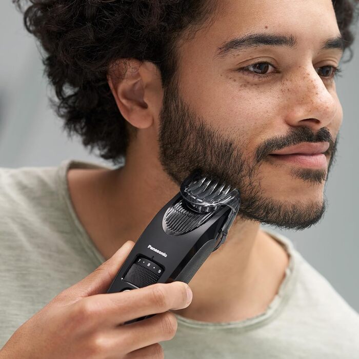Триммер для бороди Panasonic ER-SB40-K803: професійний, водонепроникний, 20 насадок, акумулятор, чорний