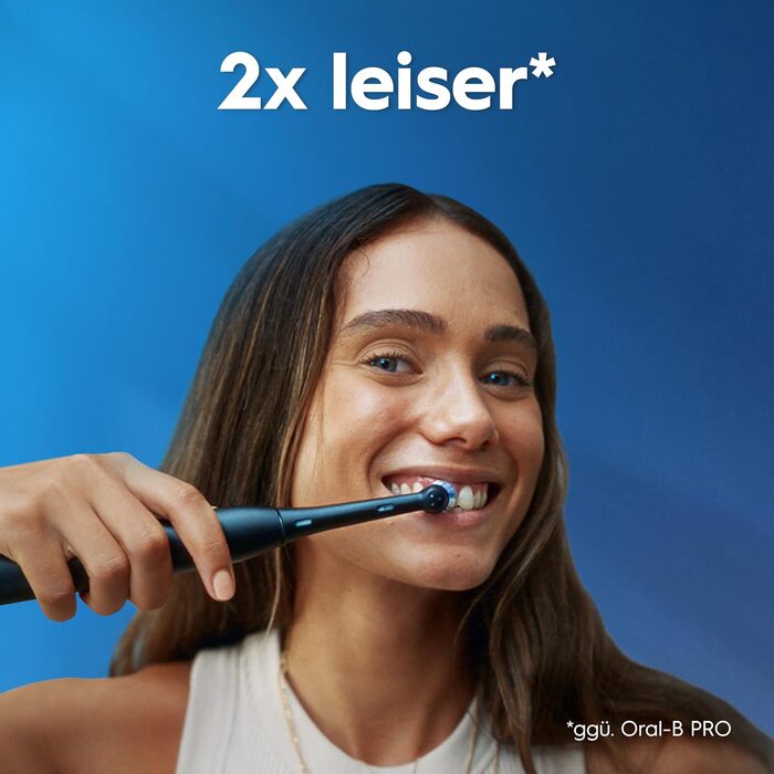 Електрична зубна щітка Oral-B iO Series 2, набір з 2 шт, Night Black та Forest Green