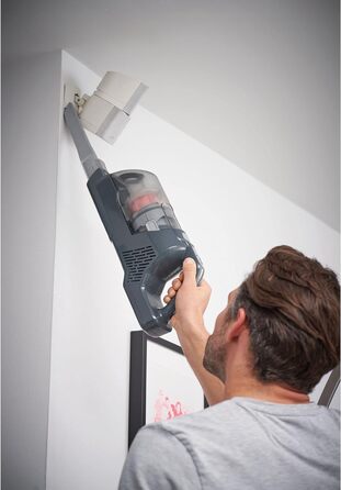 Акумуляторний пилосос BLACK+DECKER 3-в-1 BHFEA520J, 18В, безмішковий, ручний та підлоговий, турбощітка, 2 режими, бездротовий, з настінним кріпленням, щілинною насадкою, вбудованим акумулятором і зарядним кабелем