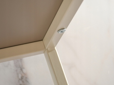Консоль Mebel-Partner кремова, відтінки матового бежевого 110 x 76,5 x 35 см