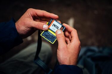 Ліхтар налобний Petzl Tikka для дорослих, зелений