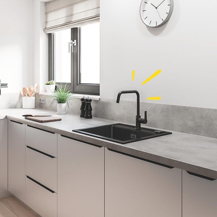 Змішувач кухонний GROHE Start 304702430 чорний, поворотний на 150°, з економією води