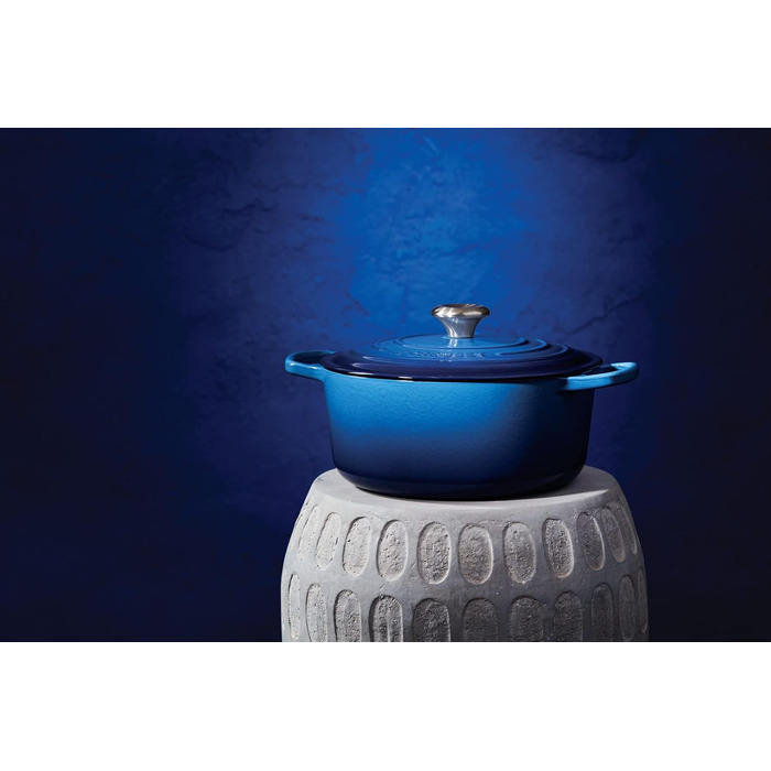Le Creuset Signature Чавунний жаровня з кришкою, 26 см, 4.2 л, для всіх типів плит, включаючи індукційну, вишневий колір