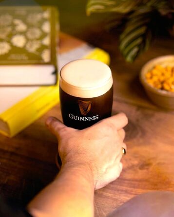 Набір пивних келихів Guinness 4 шт по 568 мл з логотипом та арфою