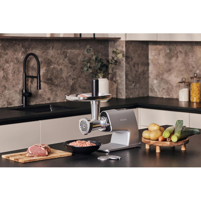 Електрична м'ясоподрібнювач ZEEGMA MOLEN MASTER 2500W з 3 дисками з нержавіючої сталі, насадка для ковбас та овочешкребкою, функція зворотного ходу, сенсорний дисплей