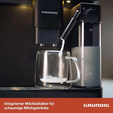Кавомашина автоматична Grundig KVA 7230, 19 бар, сталева кавомолка (13 ступенів), капучинатор, підігрів чашок, чорний/сріблястий