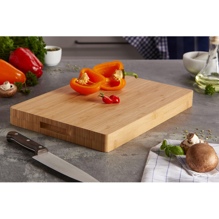 Дошка для нарізання Premier Housewares з бамбука з ручками, натуральна, прямокутна, 28x40x4 см