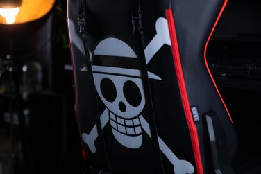 Ігрове крісло Konix One Piece, PU-шкіра, 150° нахил, регульовані підголівник і подушка для попереку, чорний з червоним
