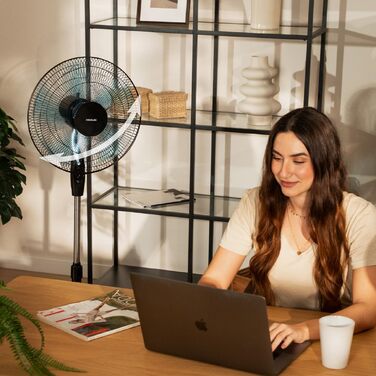 Вентилятор підлоговий Cecotec EnergySilence 560 Max Smart 45W, 40 см, 5 лопатей, таймер 12 год, LED-дисплей, сенсорне управління, 3 швидкості, автоматичне обертання (білий)