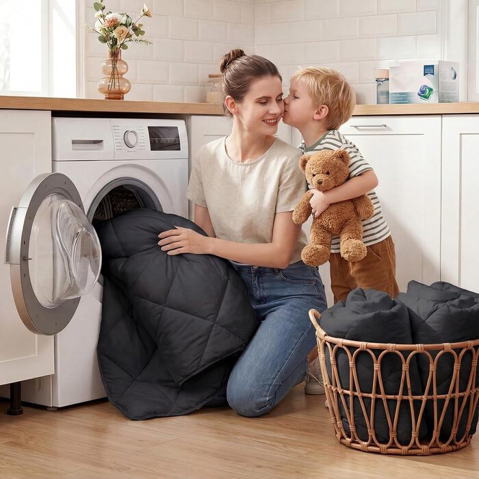 Комплект ковдр WAVVE 2 в 1: всесезонна (300 г/м²) та літня (150 г/м²) з можливістю поєднання у зимову (450 г/м²), мікрофібра, 155x220 см, сірий
