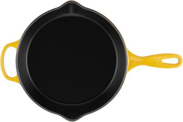 Le Creuset Signature висока сковорода-каструля з чавуну, 26 см, 2 л, для всіх плит і духовок, колір Nectar
