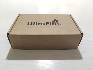 ULTRAFIRE WF-502B LED ліхтарик 1000 лм з чохлом, тактичний міні ліхтарик з тримачем, 360° обертається кліпса для пояса