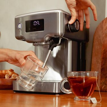 Кавомашина Cecotec Power Espresso 20 Barista Compact 1465 Вт, 20 бар, термоблок, резервуар 1.8 л, підігрів чашок