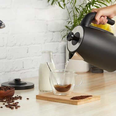Електрочайник Petra PT5632MBLKVDE 1,7 л, 3000 Вт, BPA-free, індикатор рівня води, антинакипний фільтр, захист від перегріву, обертаюча база