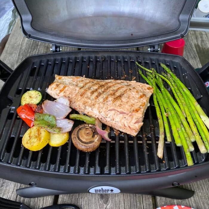 Чавунна решітка для гриля Weber Q100/Q1000/Q1200/Q1400, 32x21,6 см, 2 шт. – запасна решітка для газового гриля, аксесуари для Baby Q