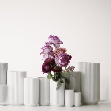 Ваза Lyngby Porcelæn H20.5 см, біла – класичний данський дизайн