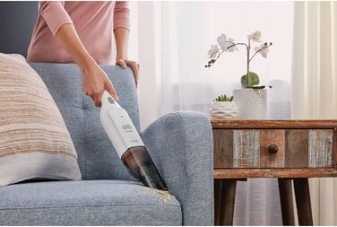 Акумуляторний ручний пилосос BLACK+DECKER Dustbuster Slim HLVC315B11, 12В, 1.5А·год, безмішковий, бездротовий, з XXL насадкою, зарядна станція, щілинна та меблева насадки