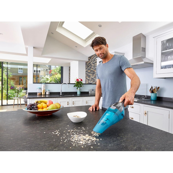 BLACK+DECKER 2-в-1 ручний пилосос для вологого і сухого прибирання, 7.2В, насадка-гумова ліпа для вологого прибирання, прозорий контейнер, зарядна станція з кріпленням на стіну, щітка, модель WDC215WA