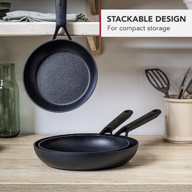 Сковорода KitchenAid Classic Forged для млинців (24 см), з антипригарним покриттям, індукційна, для духовки, чорна