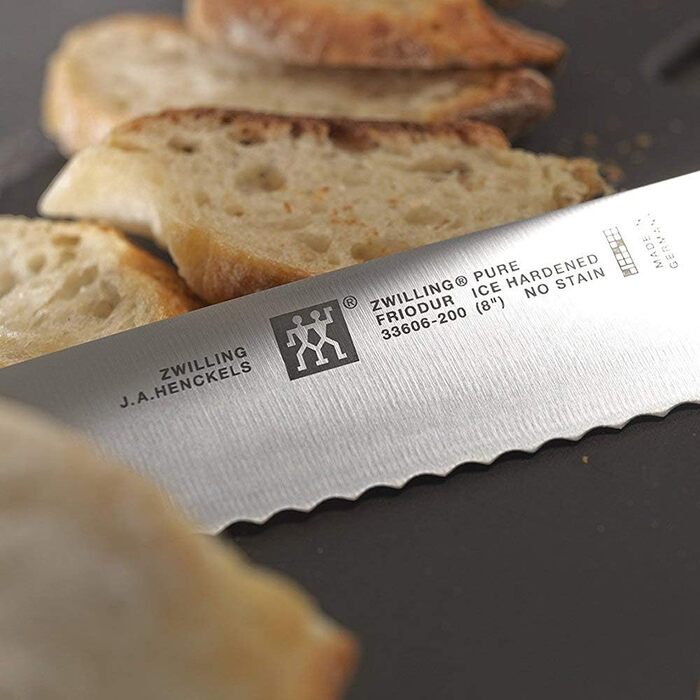 Ніж кухарський ZWILLING, нержавіюча сталь, пластикова ручка