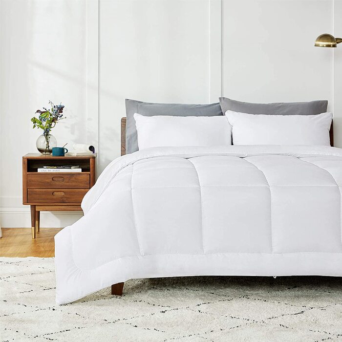 Ковдра BEDSURE 135x200 см, 4-сезонна, стегане покриття, сертифікат Oeko-Tex, білий колір, для алергіків