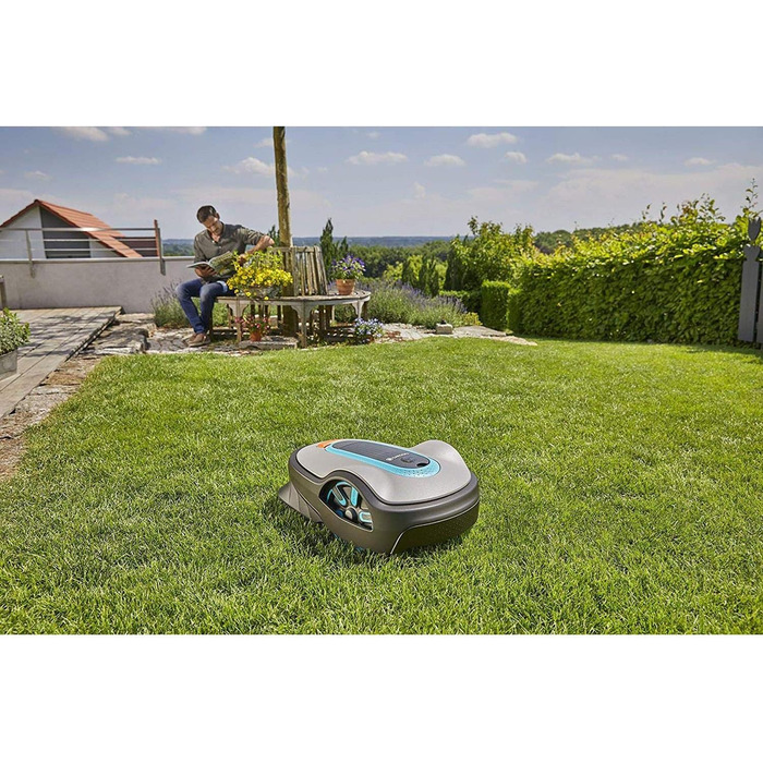 Робот-газонокосарка Gardena smart SILENO life для газонів до 1000 м², комплект зі smart Gateway