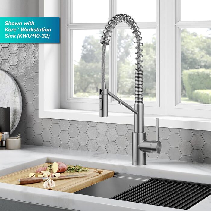 Змішувач кухонний Kraus KPF-3104SFS Oletto з витяжним душем, нержавіюча сталь, 55 см, комерційний стиль