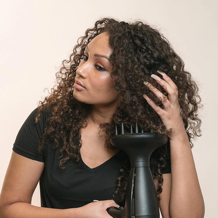 ghd Helios професійний фен з безщітковим мотором і іонною технологією, чорний