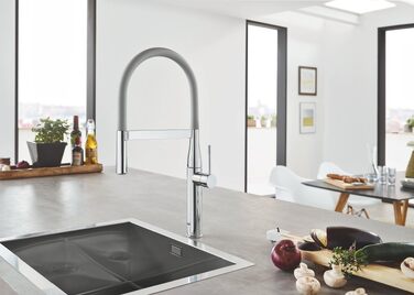 Змішувач кухонний GROHE Essence з висувним душем (графіт) 30294000