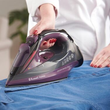 Праска парова Russell Hobbs 2800 Вт з керамічною підошвою, антикальцевим захистом та функцією самоочищення