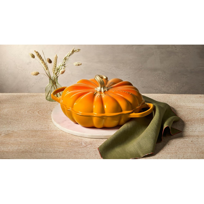 Каструля для тушкування Le Creuset з емальованого чавуну, 2.75 л, білий колір, серія Opulent Garden