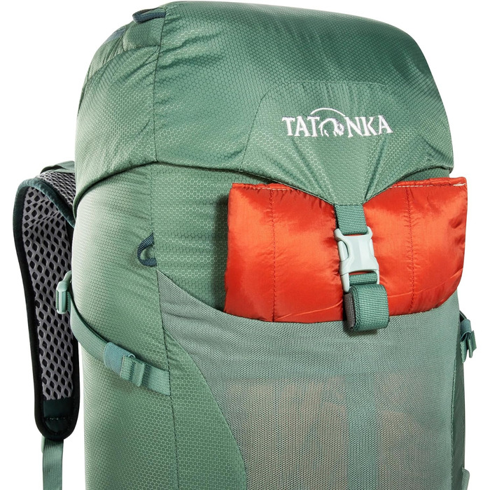 Рюкзак для туризму Tatonka Hike Pack 22, 22 л, з вентиляцією спини та дощовиком, салатовий