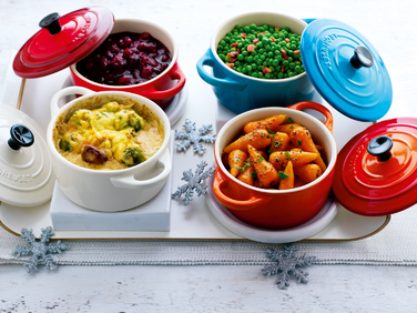 Каструля/жаровня з кришкою 24 см, помаранчева Signature Le Creuset