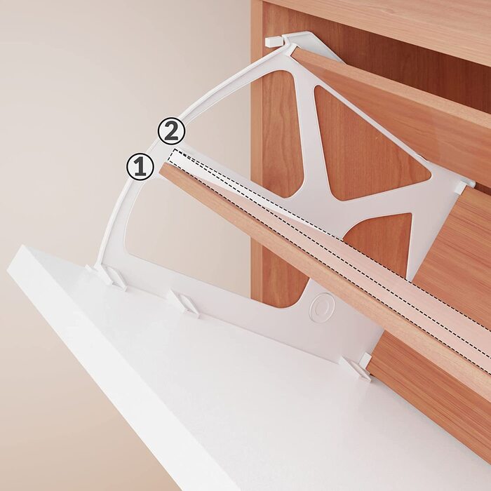 Шафа для взуття Casaria® на 18 пар, вузька, 115x60x25 см, 3 дверцята, дерев'яна, закрита, з фіксацією від перекидання, для прихожого/коридору, колір бук/білий