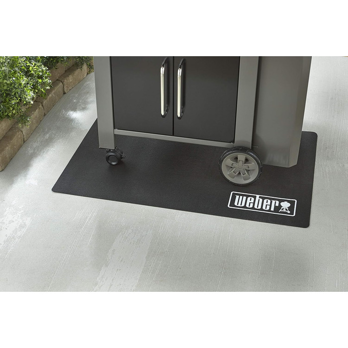 Килимок для гриля Weber 120x80 см чорний — захист тераси і балкона від жиру, жаростійкий, антибактеріальний, для всіх грилів