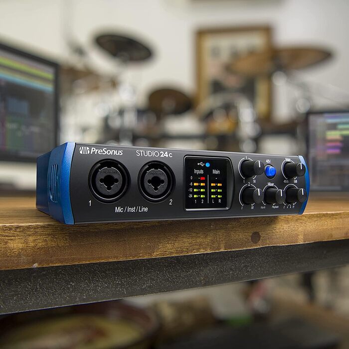 Аудіоінтерфейс PreSonus Studio 24c USB-C для запису, стрімінгу та подкастингу з програмним забезпеченням (2 мікрофонні преампи/2 виходи)