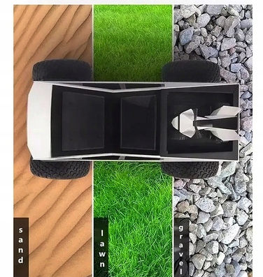 Величезний радіокерований всюдихід RC Cyber Truck 4X4, 50 см